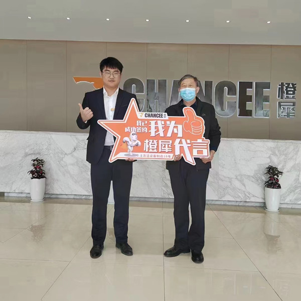 如何選購(gòu)清潔設(shè)備洗地機(jī)