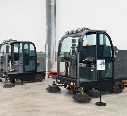 判斷掃地機廠家的掃地機質(zhì)量好壞看哪幾點 判斷掃地機廠家的掃地機質(zhì)量好壞看哪幾點