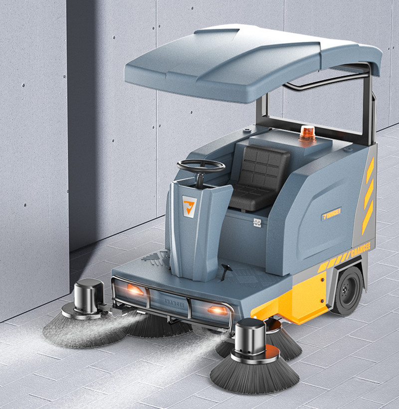 使用清潔設(shè)備廠家的掃地機(jī)要注意什么